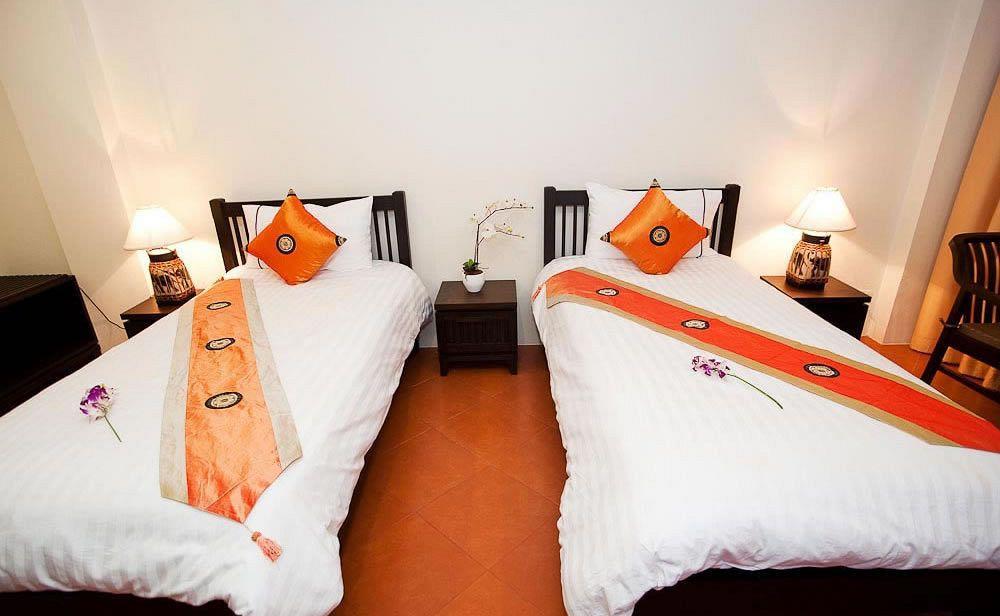 La De Bua Hotel Patong Экстерьер фото
